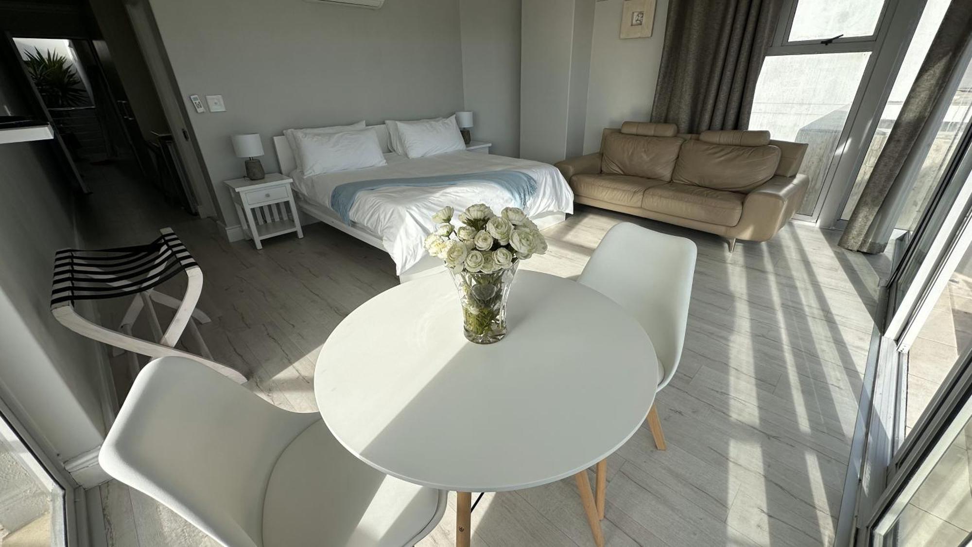 Oceansnest Guest House Bloubergstrand Ngoại thất bức ảnh