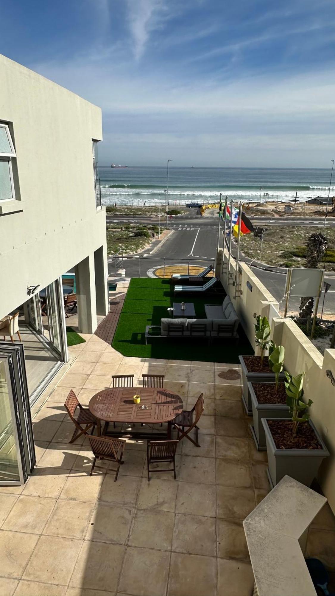 Oceansnest Guest House Bloubergstrand Ngoại thất bức ảnh
